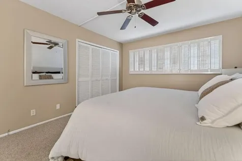 575 Oaks Lane Pompano Beach FL 33069