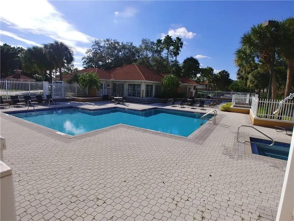 705 NW 91st Terrace Plantation FL 33324