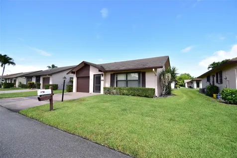 3305 Silver Buttonwood Drive Greenacres FL 33463