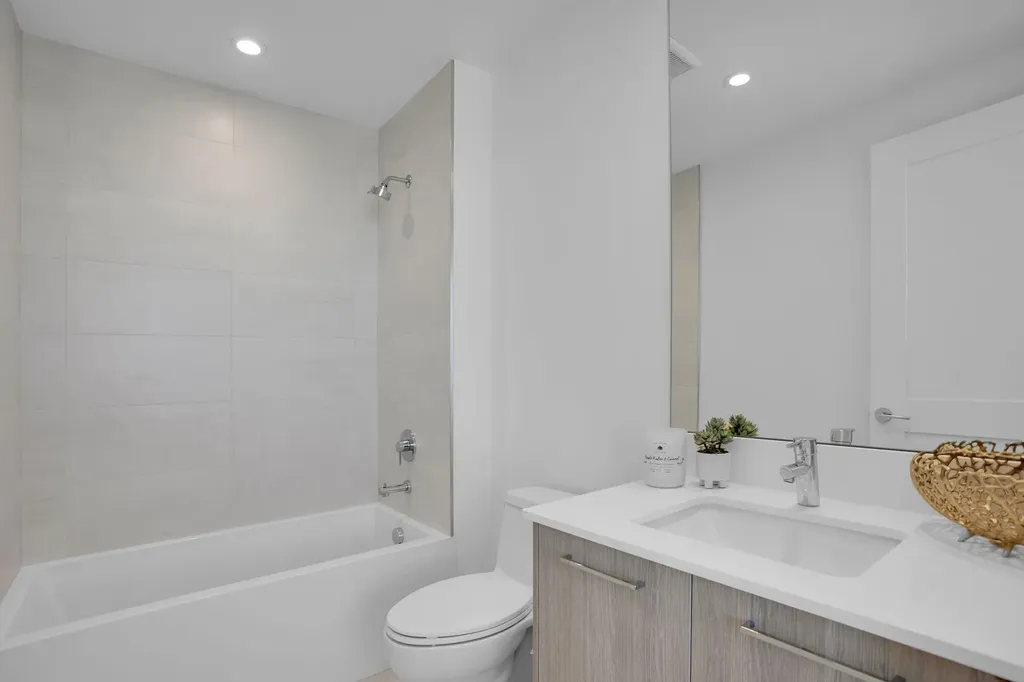 153 N Seabreeze Boulevard Fort Lauderdale FL 33304