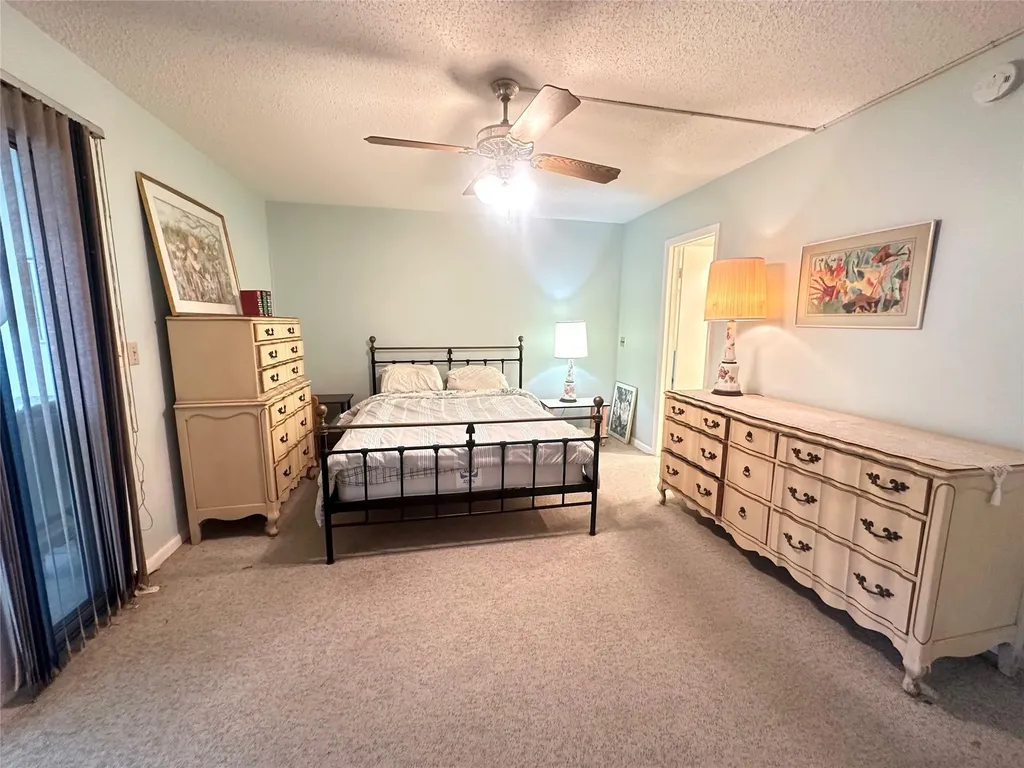 162 Grantham E Deerfield Beach FL 33442