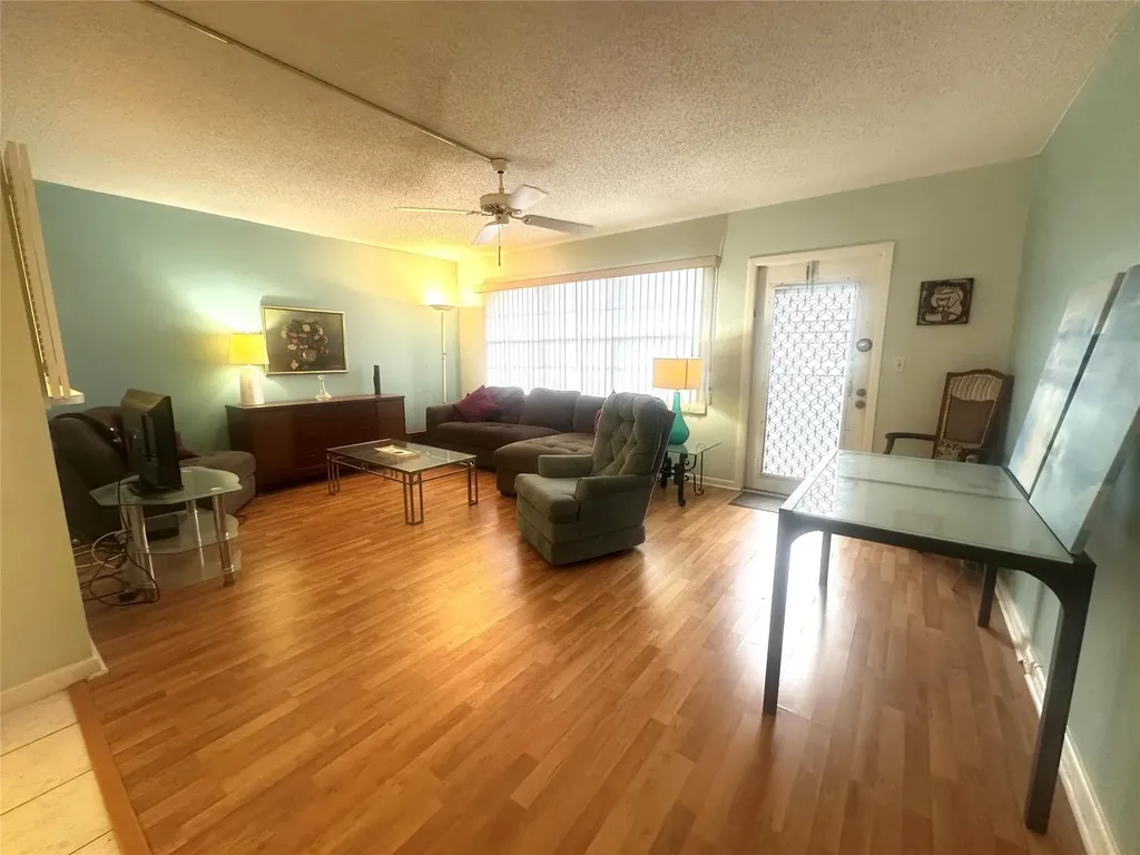 162 Grantham E Deerfield Beach FL 33442
