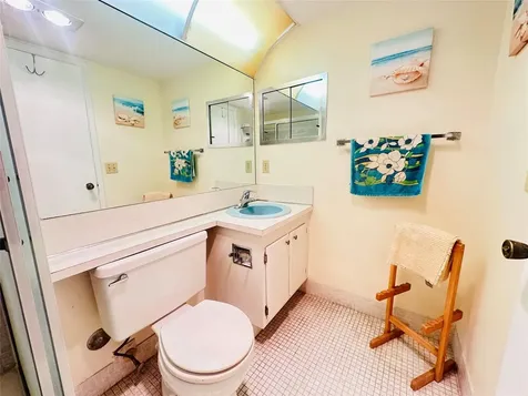 162 Grantham E Deerfield Beach FL 33442