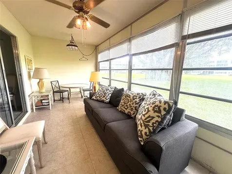 162 Grantham E Deerfield Beach FL 33442