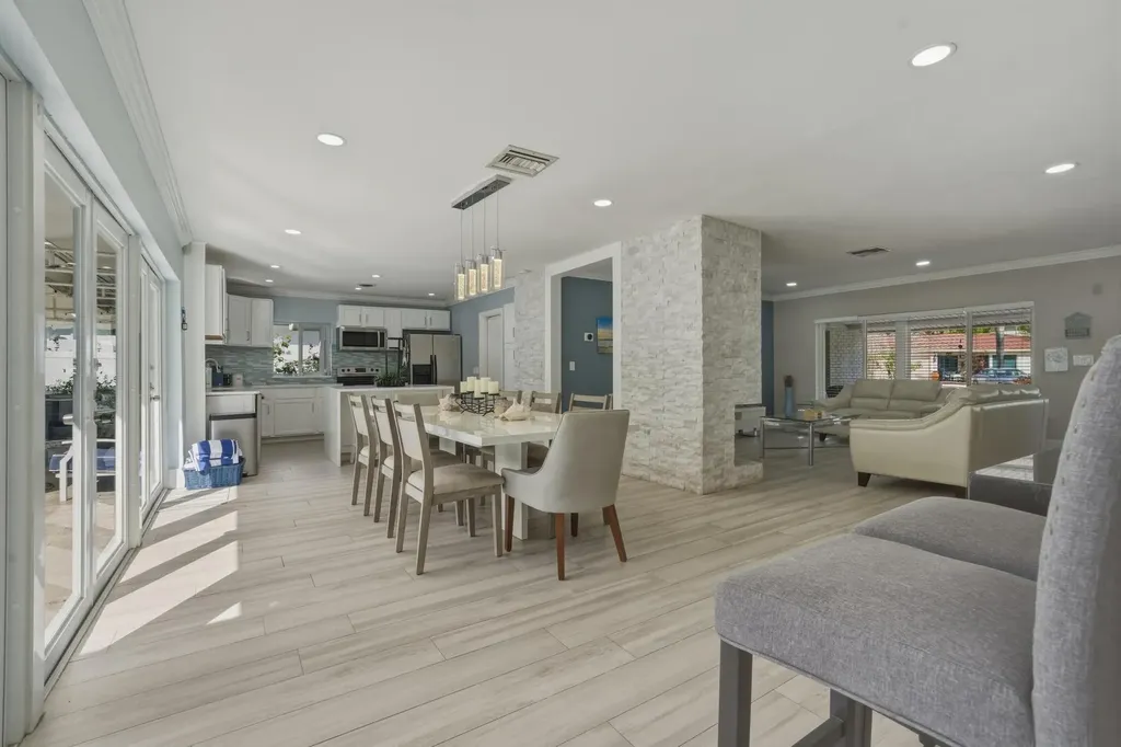 3036 NE 19 Street Fort Lauderdale FL 33305