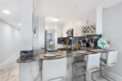 5167 N Highway A1a Hutchinson Island FL 34949