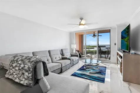 5167 N Highway A1a Hutchinson Island FL 34949