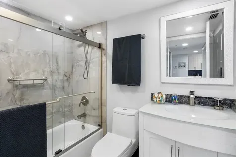 5167 N Highway A1a Hutchinson Island FL 34949