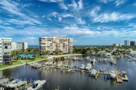 5167 N Highway A1a Hutchinson Island FL 34949