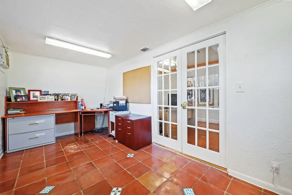 1901 SE 4th Avenue Fort Lauderdale FL 33316