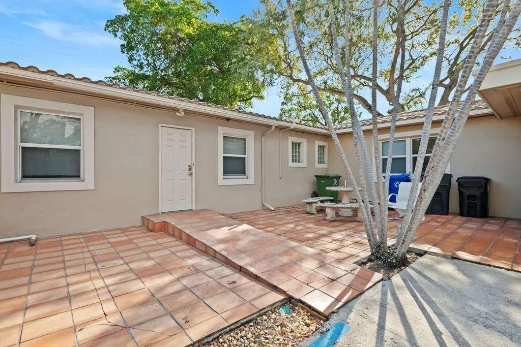 1901 SE 4th Avenue Fort Lauderdale FL 33316