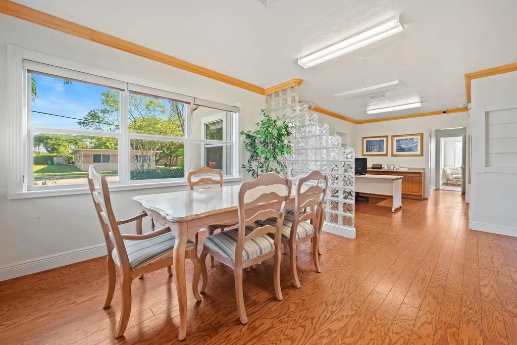 1901 SE 4th Avenue Fort Lauderdale FL 33316