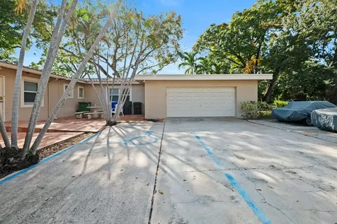 1901 SE 4th Avenue Fort Lauderdale FL 33316