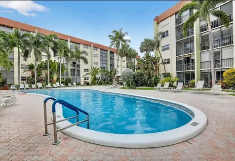 5300 NE 24th Terrace Fort Lauderdale FL 33308