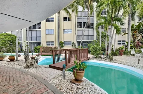 5300 NE 24th Terrace Fort Lauderdale FL 33308