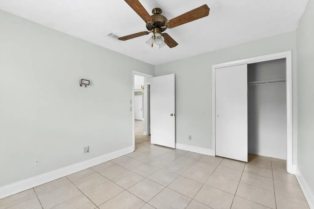 636 SW Eyerly Avenue Port St Lucie FL 34983
