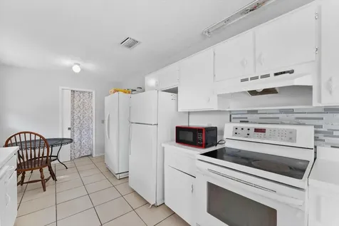 636 SW Eyerly Avenue Port St Lucie FL 34983