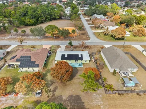 636 SW Eyerly Avenue Port St Lucie FL 34983