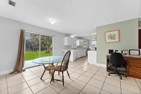 636 SW Eyerly Avenue Port St Lucie FL 34983