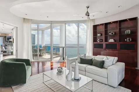 1600 S Ocean Boulevard Lauderdale By The Sea FL 33062