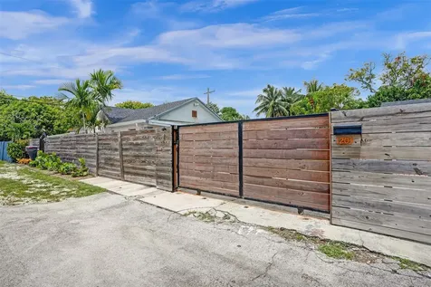 1201 N Andrews Avenue Fort Lauderdale FL 33311