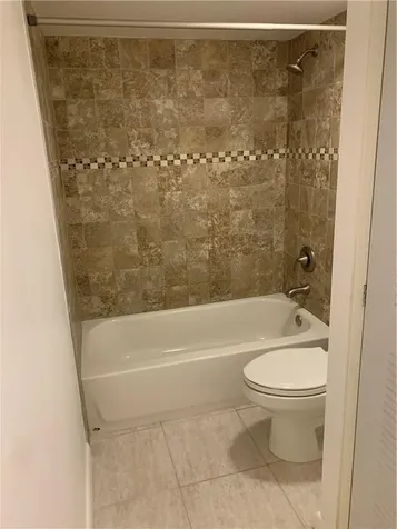 2942 SW 22nd Circle Delray Beach FL 33445