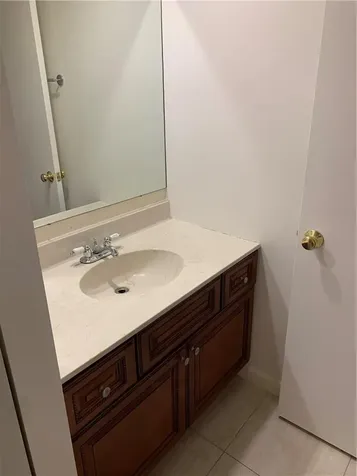 2942 SW 22nd Circle Delray Beach FL 33445