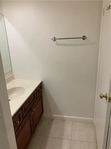 2942 SW 22nd Circle Delray Beach FL 33445
