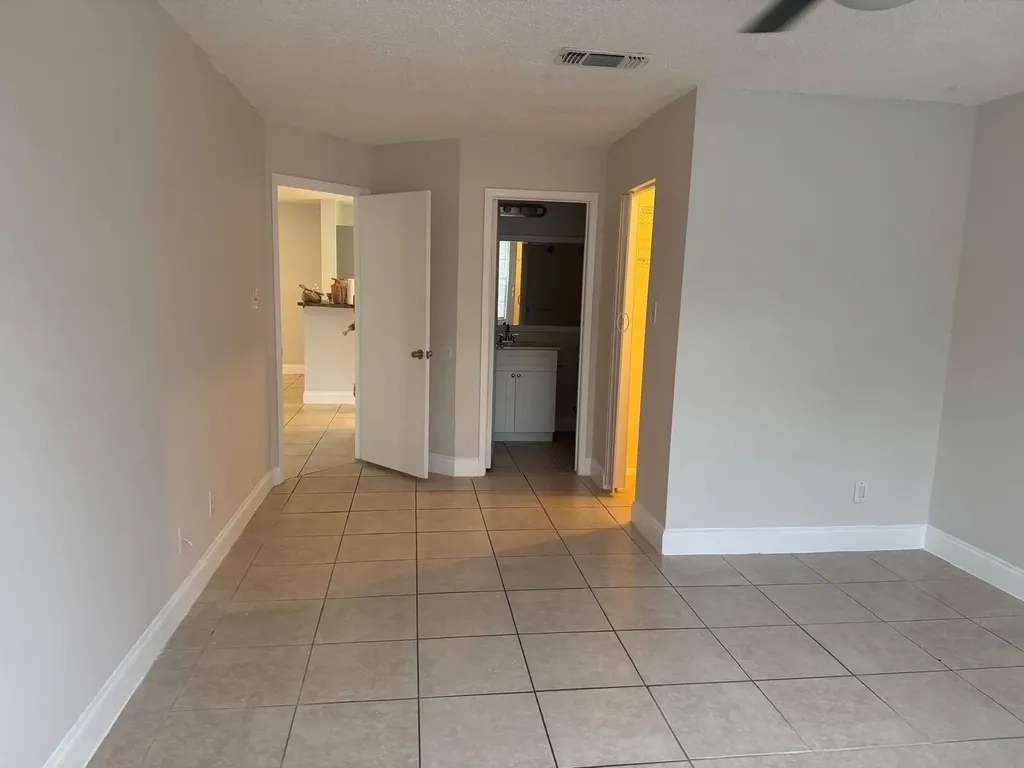 11225 W Atlantic Boulevard Coral Springs FL 33071