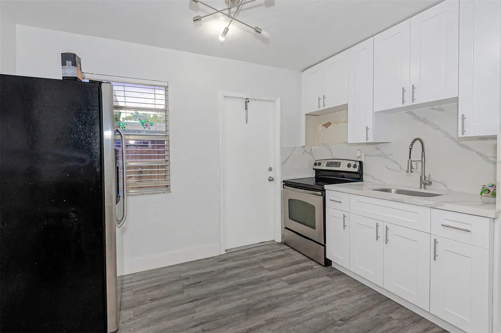 1923 N 23rd Avenue Hollywood FL 33020