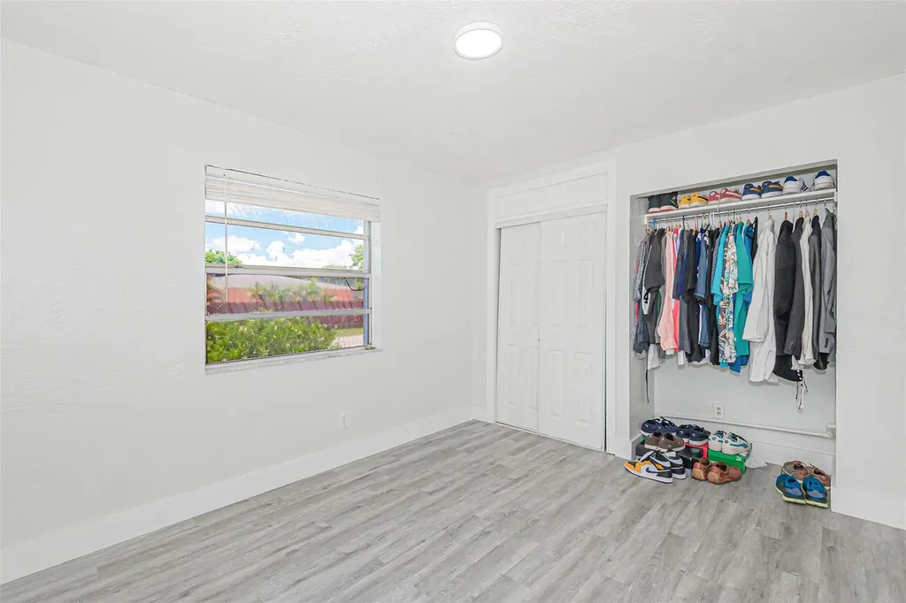 1923 N 23rd Avenue Hollywood FL 33020