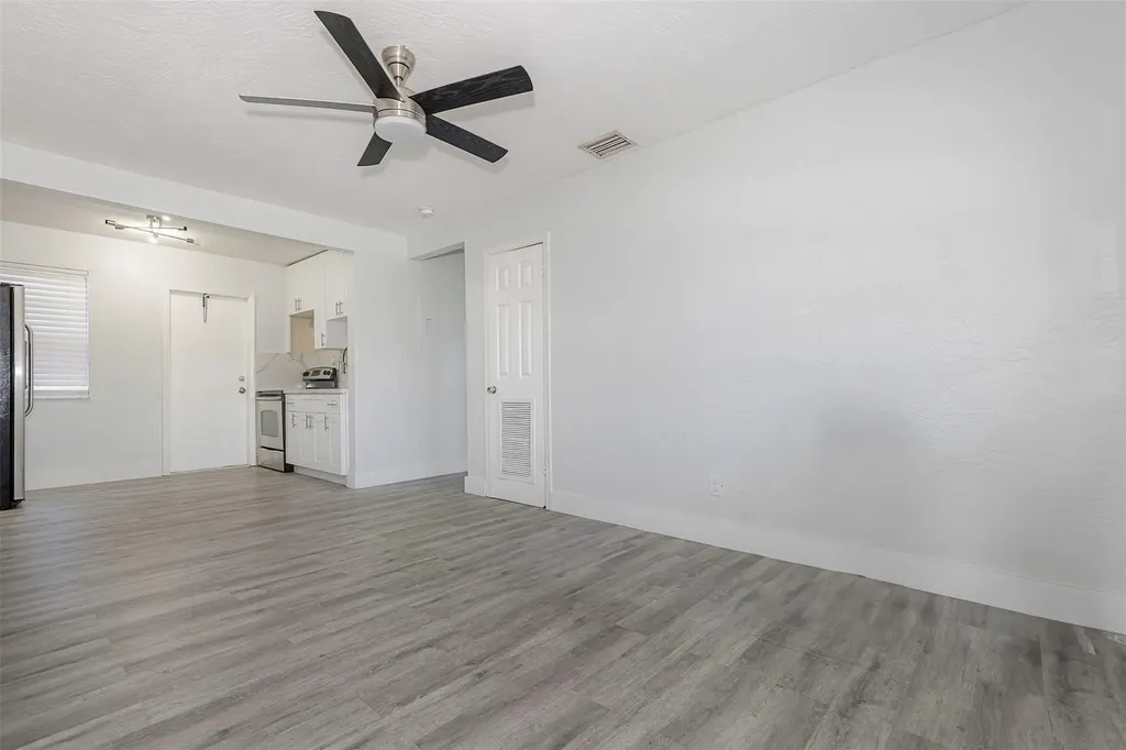 1923 N 23rd Avenue Hollywood FL 33020
