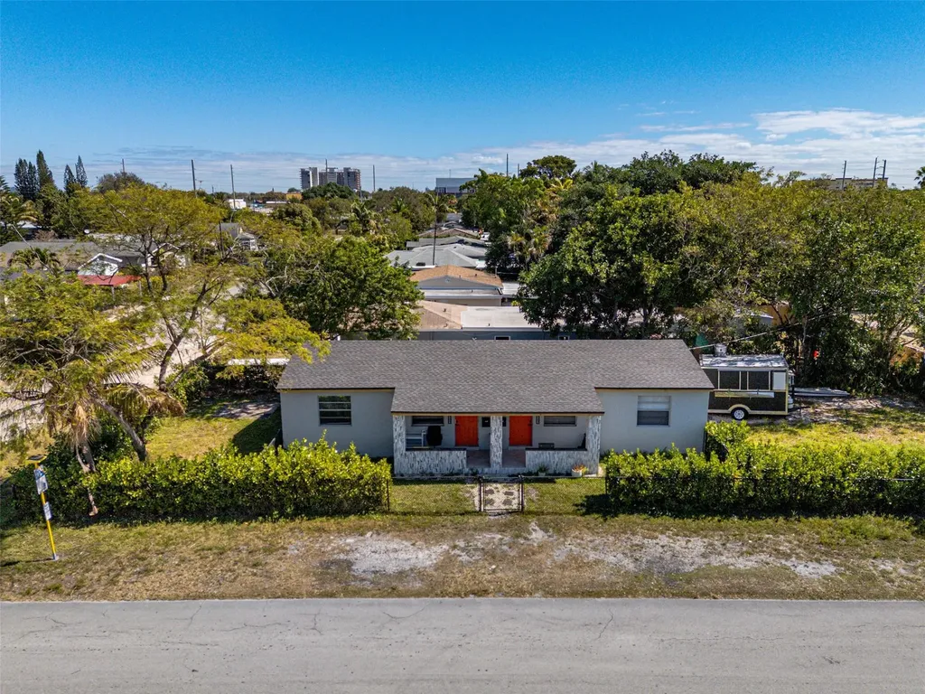 1923 N 23rd Avenue Hollywood FL 33020