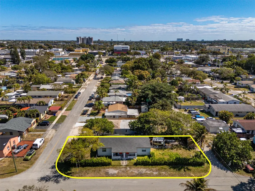 1923 N 23rd Avenue Hollywood FL 33020