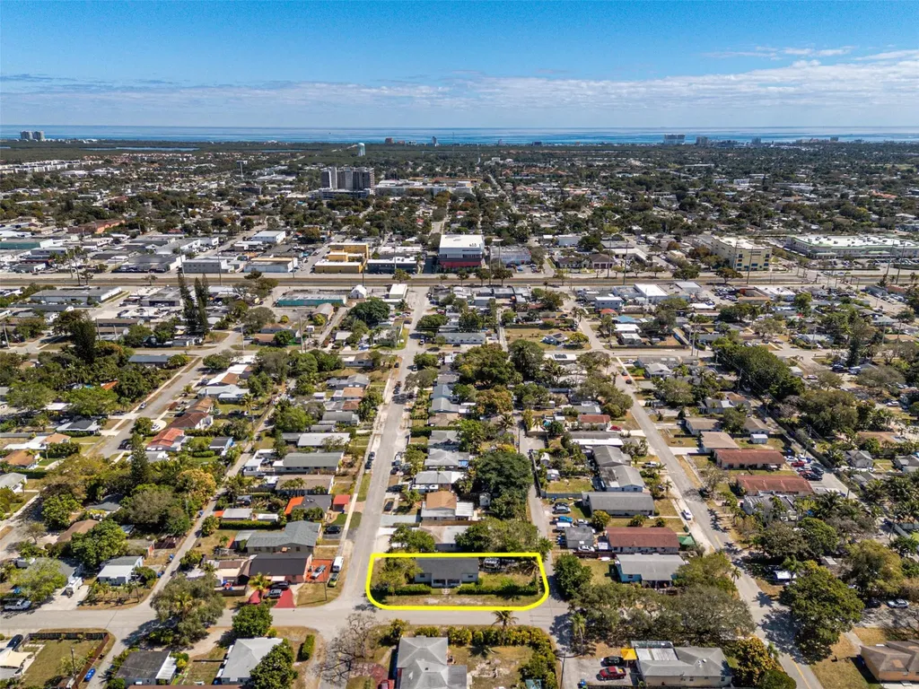 1923 N 23rd Avenue Hollywood FL 33020