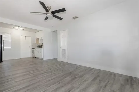 1923 N 23rd Avenue Hollywood FL 33020