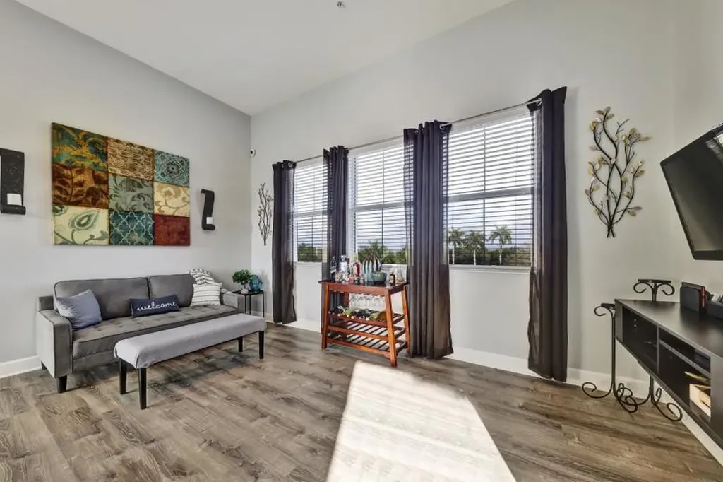 2970 NW 124th Way Sunrise FL 33323