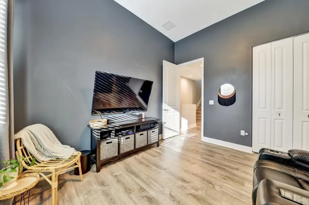 2970 NW 124th Way Sunrise FL 33323