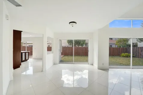 11208 Rhapsody Road Hollywood FL 33026