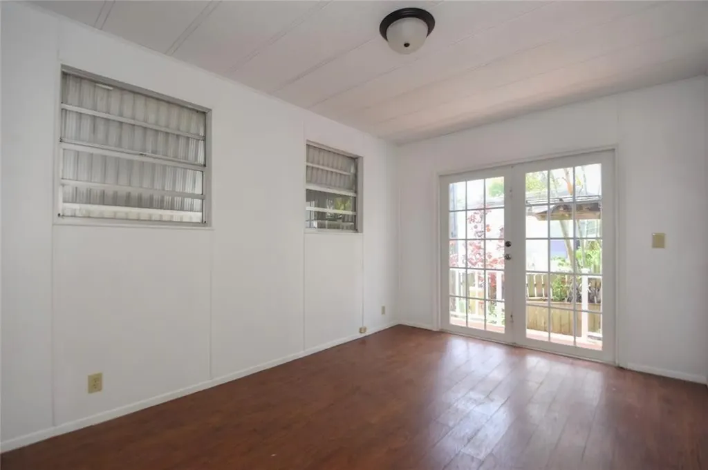 8608 SW 17th Street Davie FL 33324