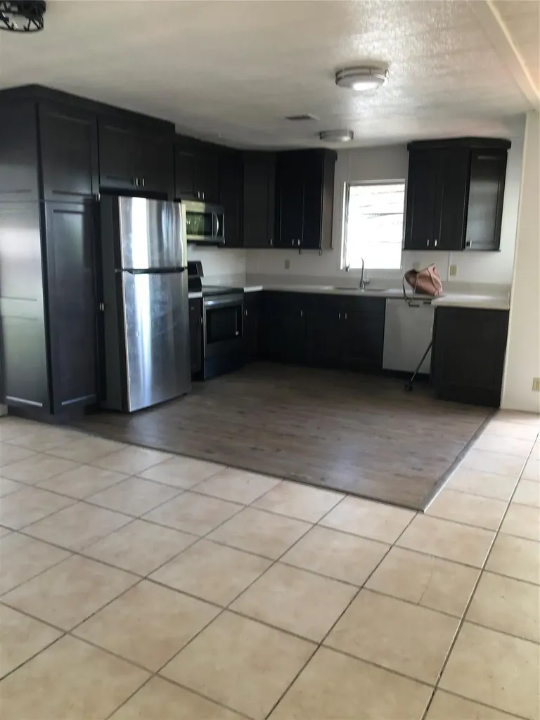 8608 SW 17th Street Davie FL 33324