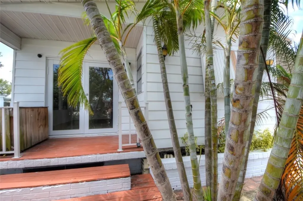 8608 SW 17th Street Davie FL 33324