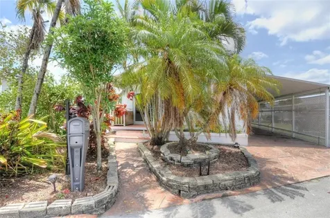8608 SW 17th Street Davie FL 33324