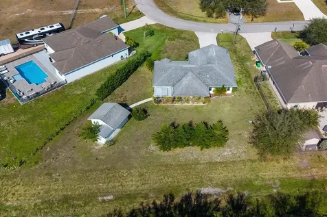 590 SW Lacroix Avenue Port St Lucie FL 34953