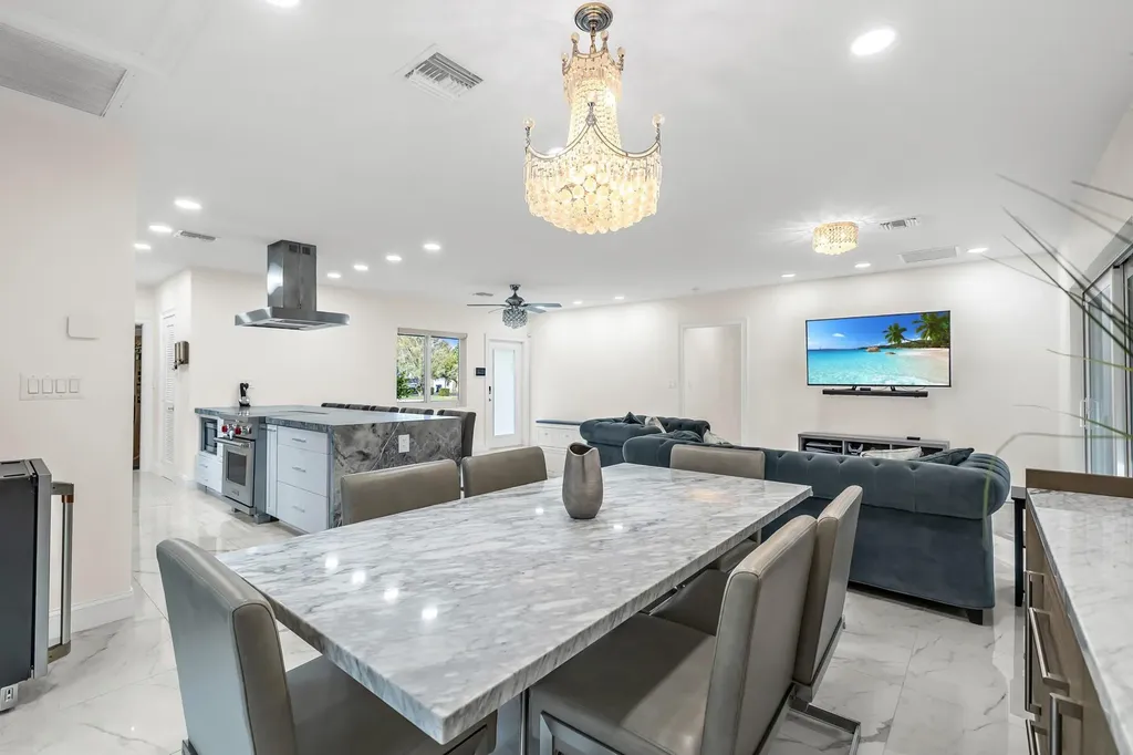 1920 NE 57th Street Fort Lauderdale FL 33308