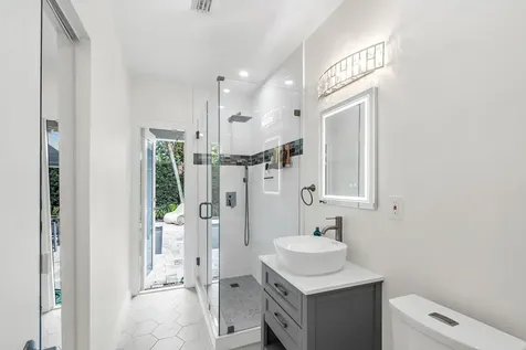 1920 NE 57th Street Fort Lauderdale FL 33308