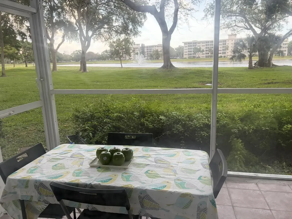 2940 N Course Drive Pompano Beach FL 33069