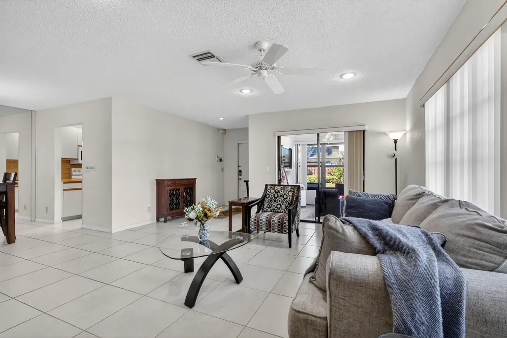 14151 Nesting Way Delray Beach FL 33484
