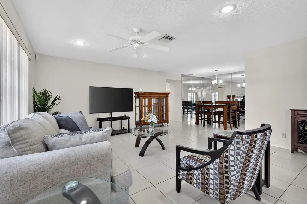 14151 Nesting Way Delray Beach FL 33484