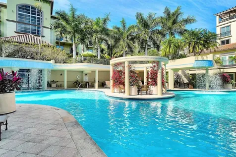 2633 NE 14th Avenue Wilton Manors FL 33334